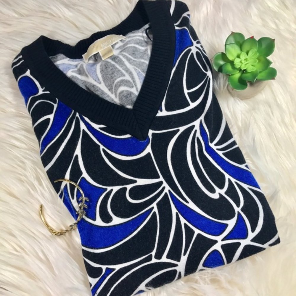 Michael Kors Blue and Black Patterned Sweater